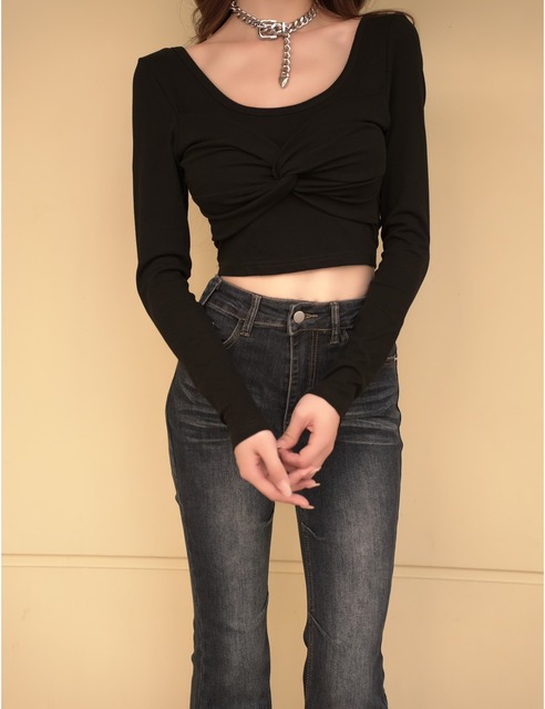 ➤基本百搭圓領短版扭結長袖上衣 (2色)