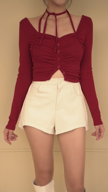 鬆緊下圓弧顯腿長皮短褲S~M (四色)