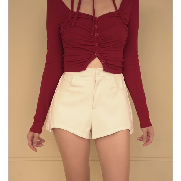 ➤鬆緊下圓弧顯腿長皮短褲S~M (四色)