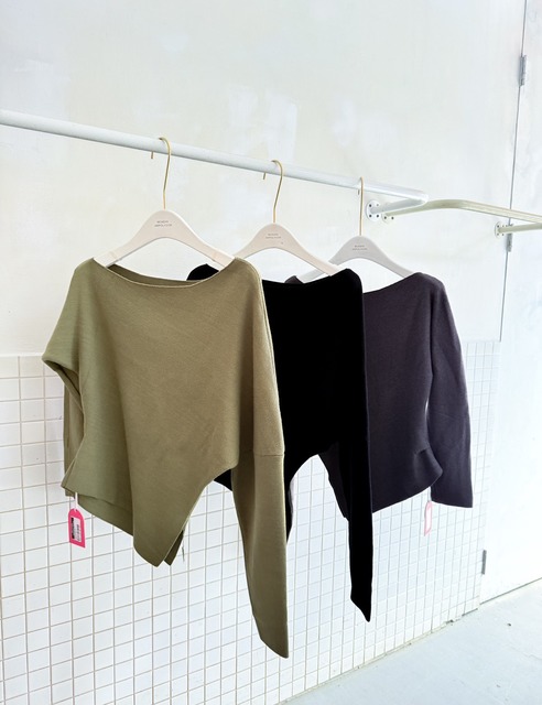 ➤氣質斜肩針織上衣(3色)