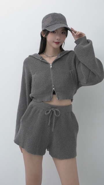 ➤鬆餅格針織防起球拉鍊外套搭配鬆緊短褲（3色）