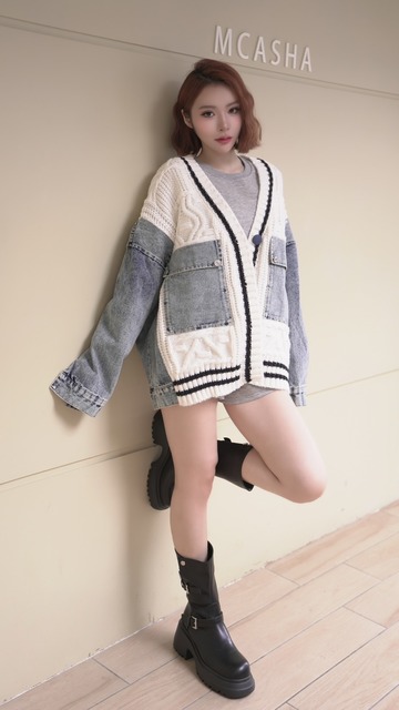 學院風拼接牛仔針織鈕釦大外套 (2色)