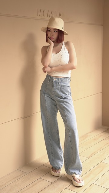 韓製後口袋愛心寬褲S-L (2色)