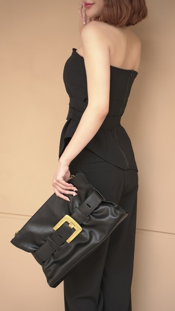 質感釦環皺褶腋下包