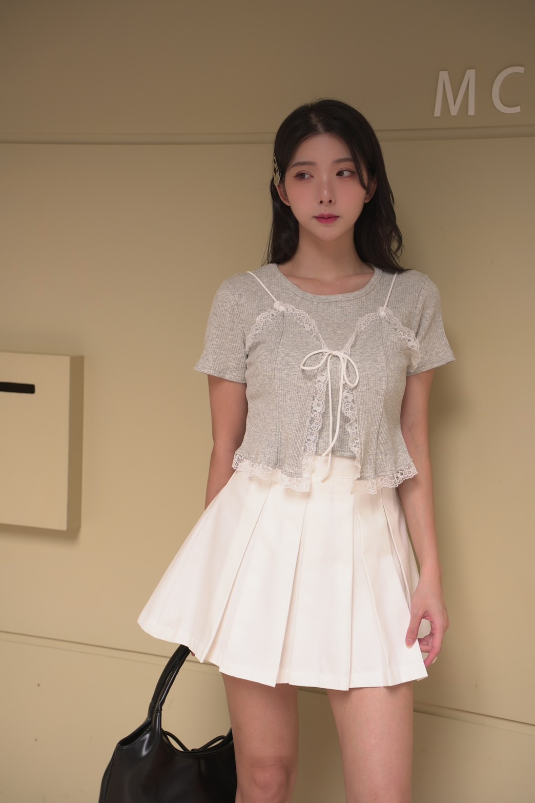 蕾絲兩件式上衣(3色)_9816d2559591c1f52525c64f168df889.jpg