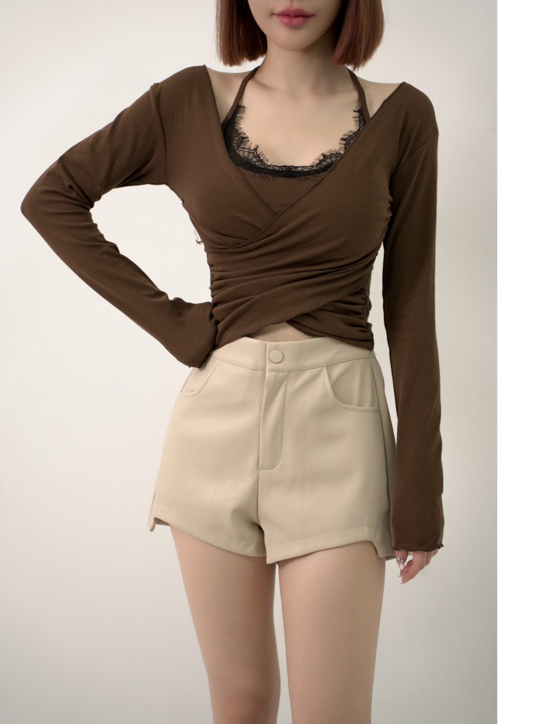 羽毛綁脖胸墊背心交疊長袖上衣（四色）