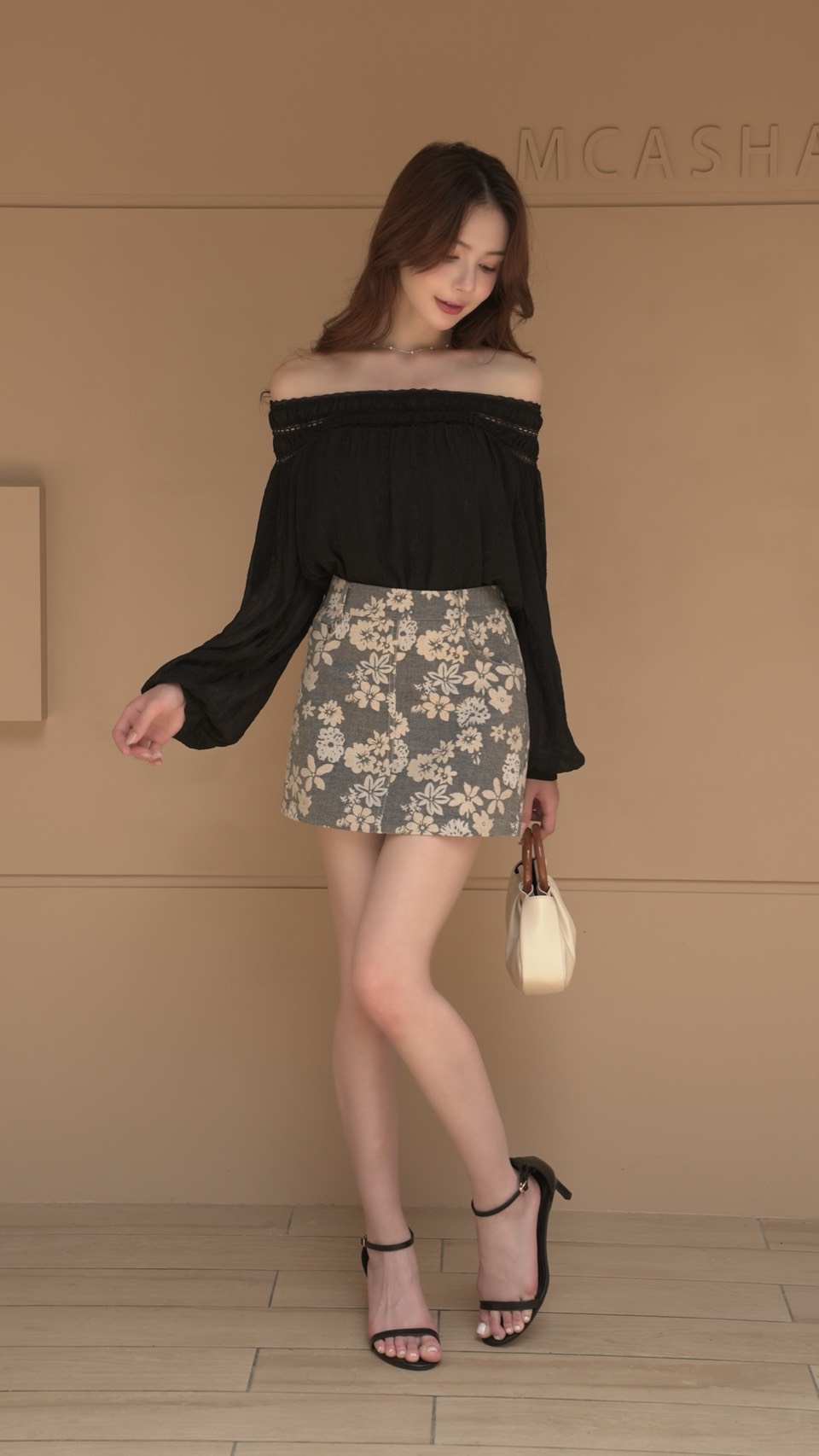 氣質一字領棉麻防曬上衣(2色)