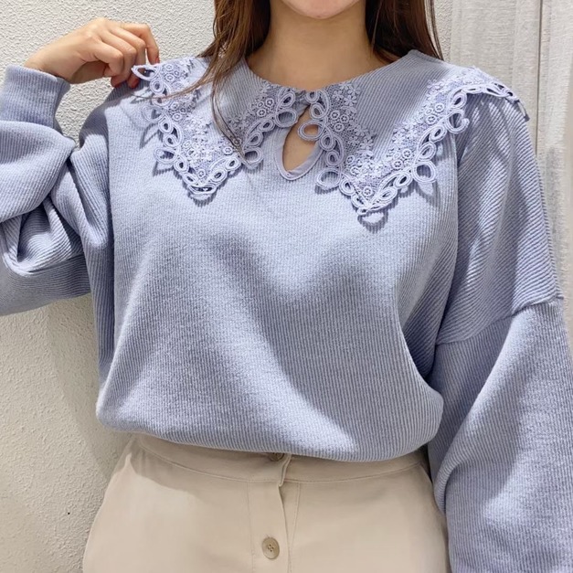 正韓-大翻領布蕾坑條tee