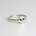 骷髏頭戒指 - 極細尾戒線戒_1