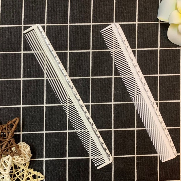 單、雙刻度白剪髮梳