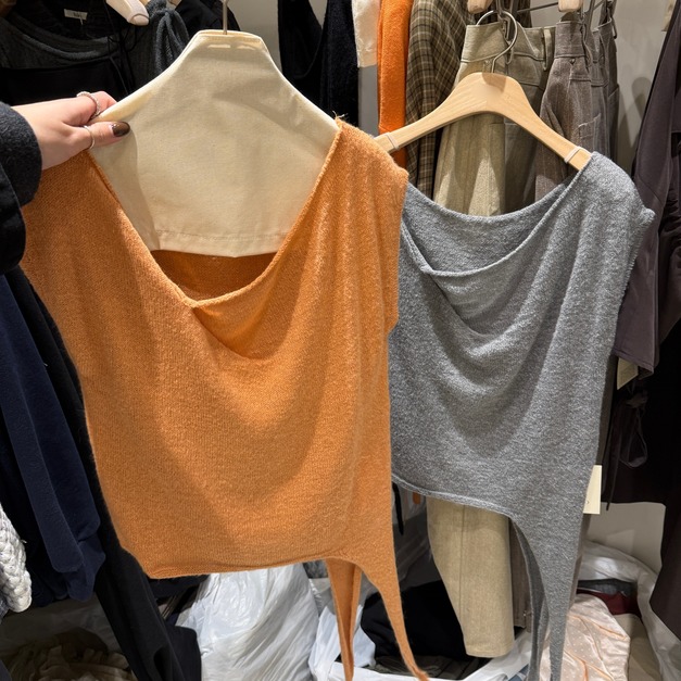 SS39 春季垂領無袖上衣（APM select）