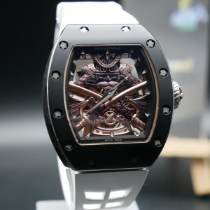 理查德．米勒 陀飛輪限量黑武士 白色矽膠錶帶 RICHARD MILLE RM47