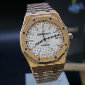 Audemars Piguet 愛彼 皇家橡樹型 玫瑰金白面 15400OR.OO.1220OR.02
