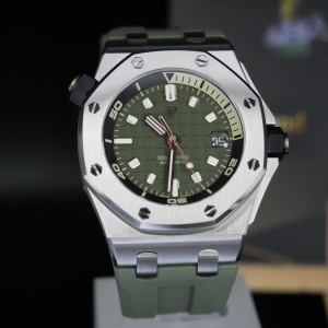 Audemars Piguet 愛彼 皇家橡樹離岸型 軍綠盤 15720ST.OO.A052CA.01