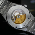 Audemars Piguet 愛彼 Royal Oak 皇家橡樹系列 經典藍 15400ST.OO.1220ST.03_4