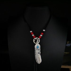 頂級 鹿皮繩單羽毛套鏈