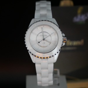 香奈兒 CHANEL J12 白陶瓷腕表 H6345