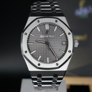 Audemars Piguet 愛彼 Royal Oak 皇家橡樹系列 灰面 15500ST.OO.1220ST.02