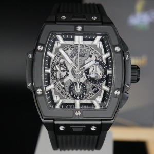 Hublot 宇舶 ​SPIRIT OF BIG BANG 靈魂系列 計時黑陶瓷 642.CI.0170.RX