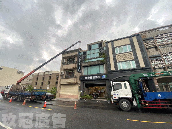 新營地區招牌施工推薦 無接縫招牌施工 整體規劃 UV鐵架帆布施工_3