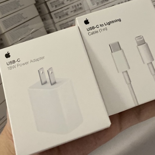 【iPhone快充套組】PD快充 20W 充電套組 Apple充電器 快充頭(充電頭 + Type-C對Lightning充電線)