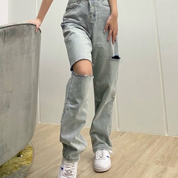 寬鬆牛仔破洞褲