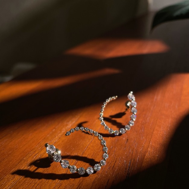 U型幾何水鑽耳環