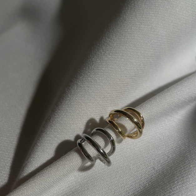 冷淡風三圈金屬耳環