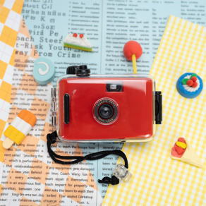 【LFANI 樂斐】繽紛糖果防水 LOMO 底片相機-紅色 (可加購品牌底片)