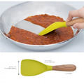 即將//【SUNCRAFT】木柄耐熱分食匙-黃綠色_4