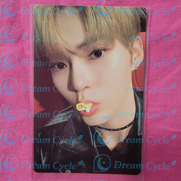 成韓彬(Sung Hanbin) 小卡