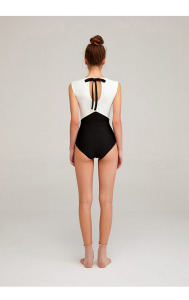 娃娃赫本風連身泳衣（Ｍ/XL現貨）