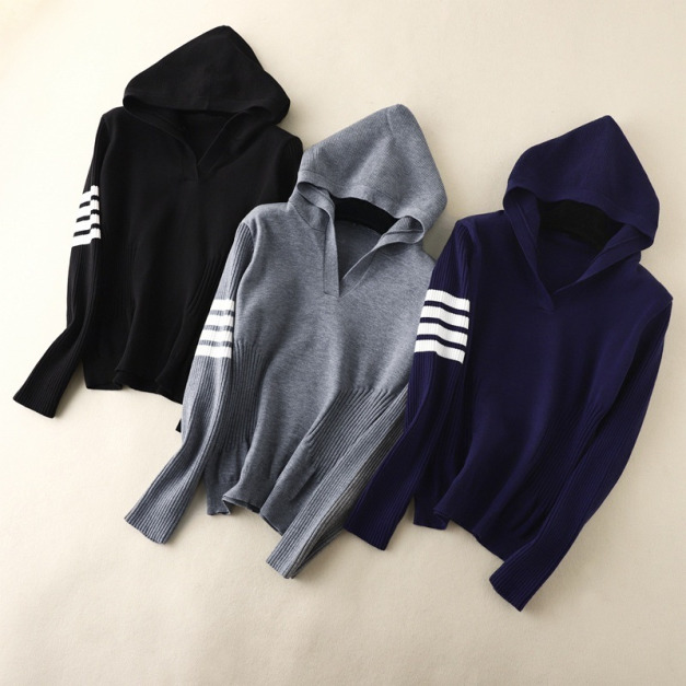 學院風顯瘦連帽T3色 (只剩黑色現貨)