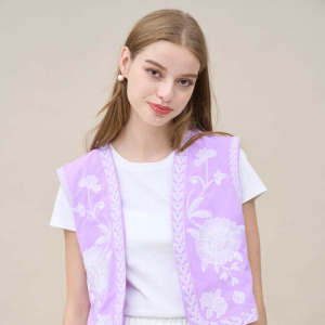 布魯塞爾小屋刺繡背心 2色 現貨