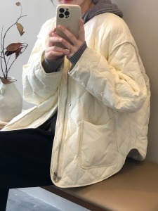 白鴨絨無領菱格保暖外套 3色 （白現貨）