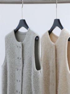 阿爾卡巴羊毛背心 3色（杏現貨）