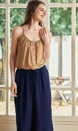 極輕緞感飄飄褲 7色 (只剩黑/深藍/天空藍/焦糖現貨)