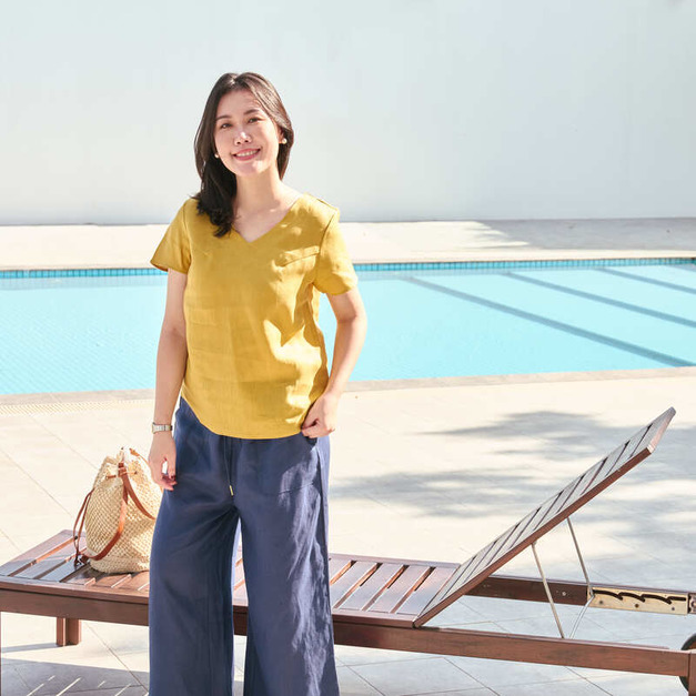 頂級亞麻Ｖ領短袖上衣 6色 (只剩孔雀藍/薑黃現貨)