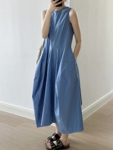 花苞公主系洋裝 2色（現貨）