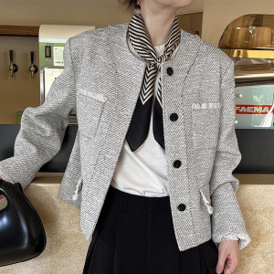 編織花呢流蘇外套（現貨）