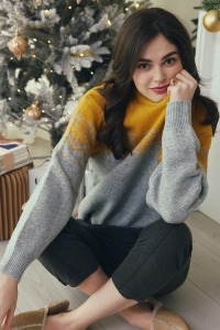 雪花提花糯米絨毛衣 2色（現貨）