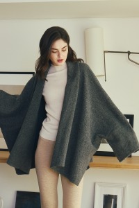小駝絨重磅披肩 2色（只剩深棕現貨）