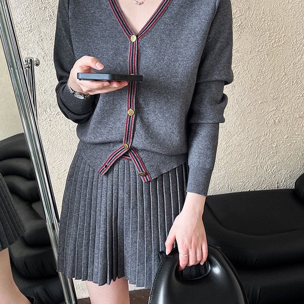 學院風短裙套裝 2色（只剩深灰現貨） 