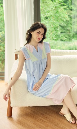 未來感線條洋裝（現貨）