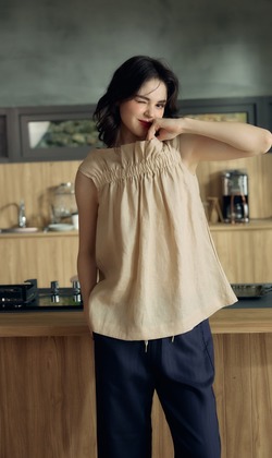 頂級亞麻打褶上衣 2色 （現貨）