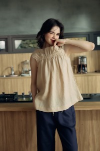 頂級亞麻打褶上衣 2色 （現貨）