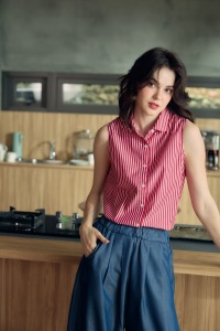 諾立直條背心 2色（現貨）