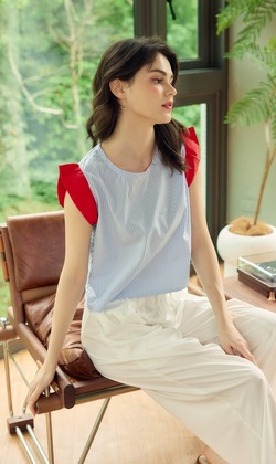 紅色小飛俠上衣 （現貨）