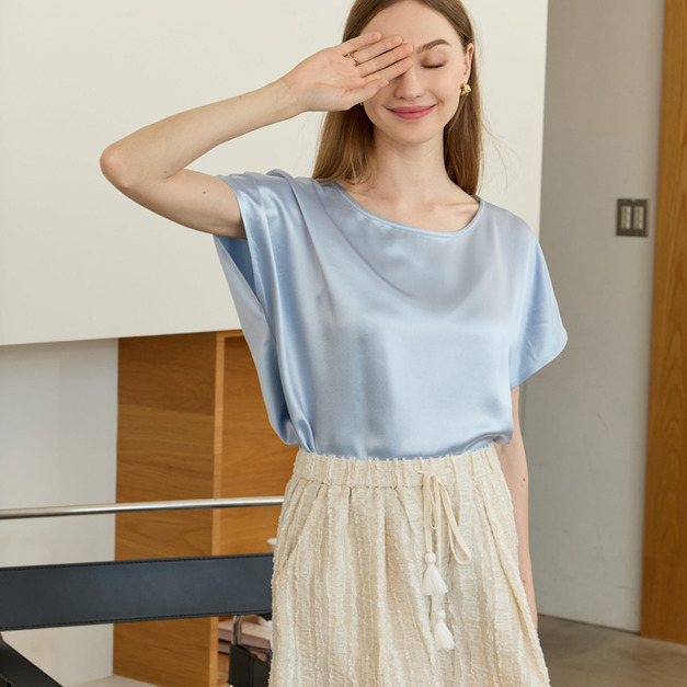 日本三醋酸落肩上衣 4色（現貨）