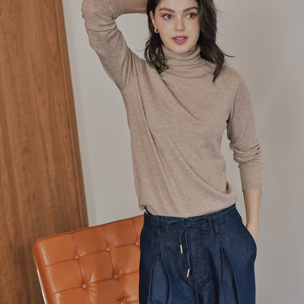 柔柔小綿羊高領長Ｔ  12色（現貨）